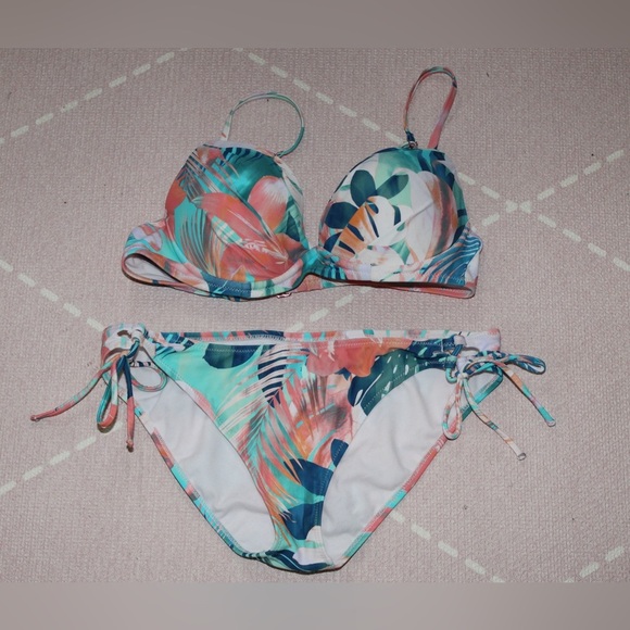 Raisins Other - Raisins Juniors Vieques Moonshadow Bikini Set Large Women Summer Bathing Suit